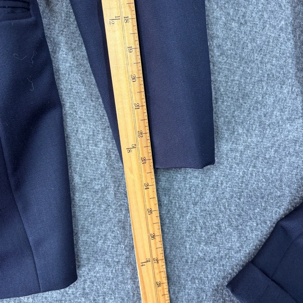 Albert Nipon Lord & Taylor Navy Blue Double Breasted Wool Suit 44R 40X30 Pleated
